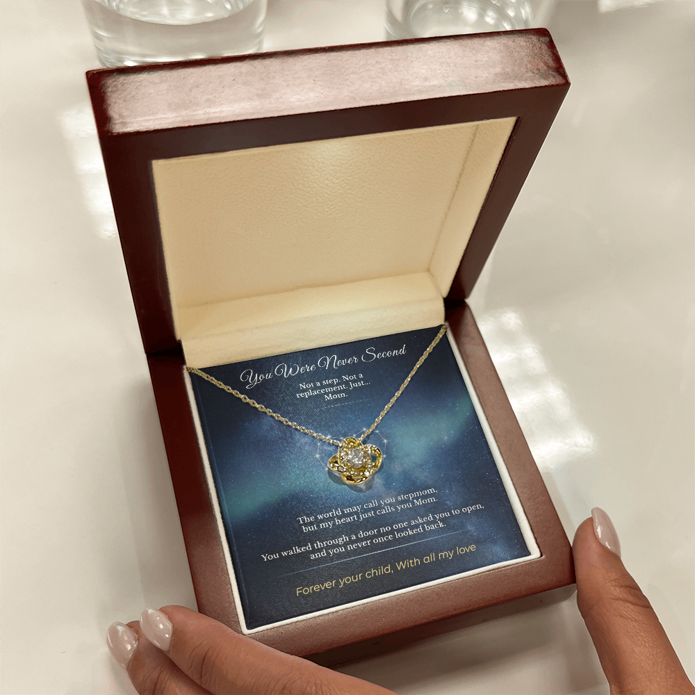 Bonus Mom Necklace Appreciation Gift | Message Card | Chosen Family Knot Pendant