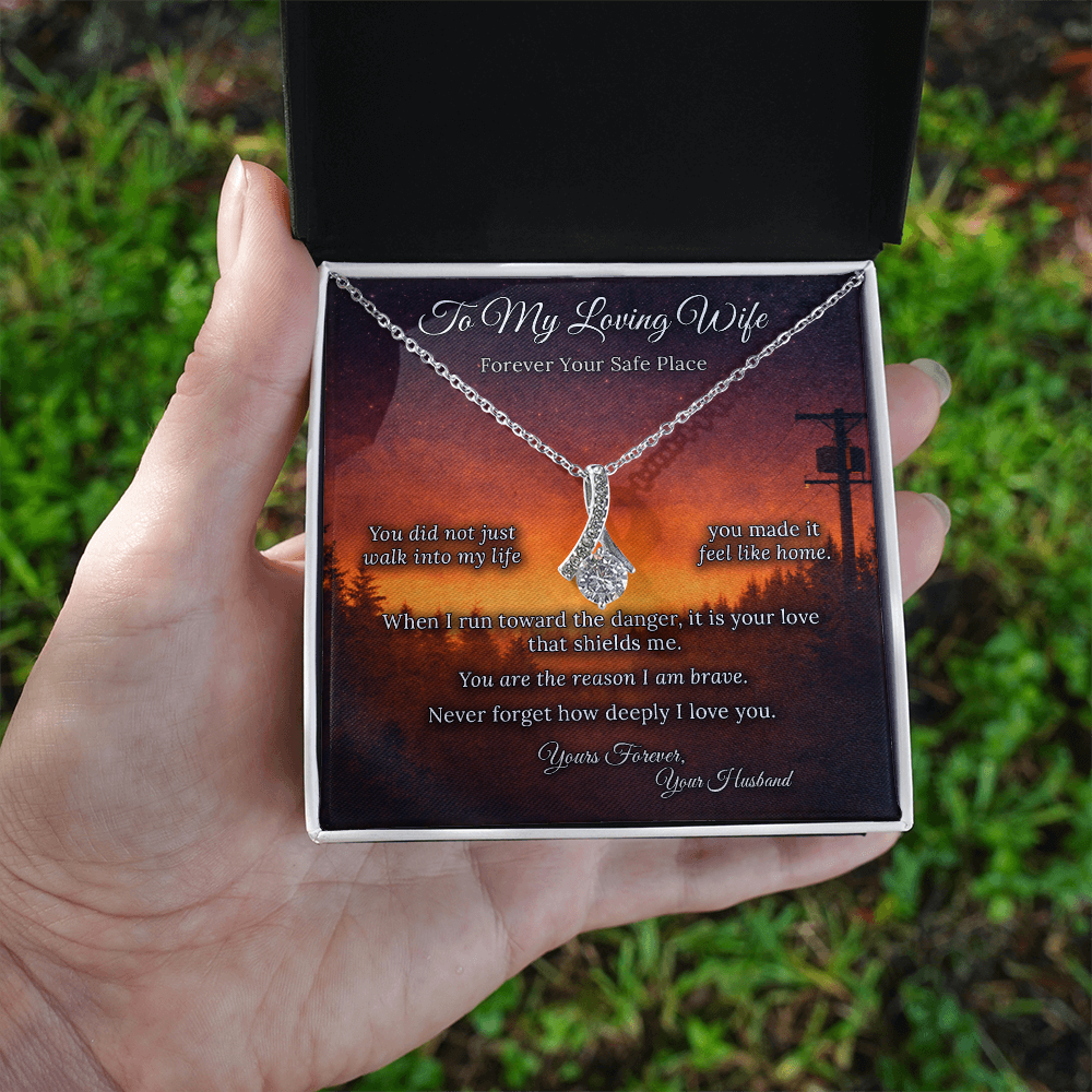 Alluring Beauty Necklace for Lineman Wife Birthday Gift | Message Card | Elegant