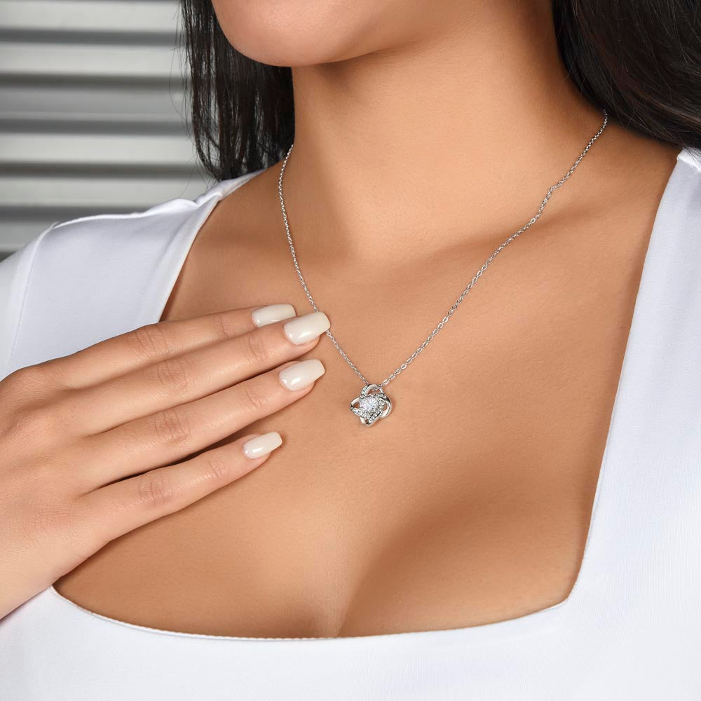 New Sister Necklace Wedding Welcome Gift | Message Card | Knot Pendant Chosen Family